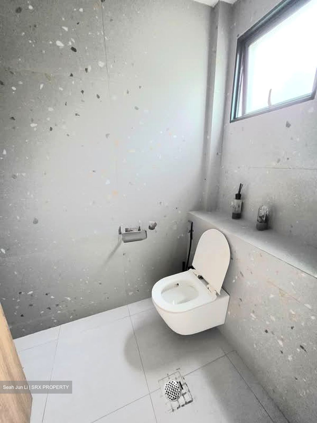 Outram Road (D3), Shop House #568020611